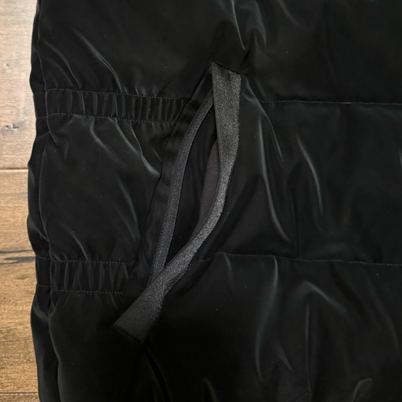 Athleta Black Puffer Jacket - Picture 4 of 9